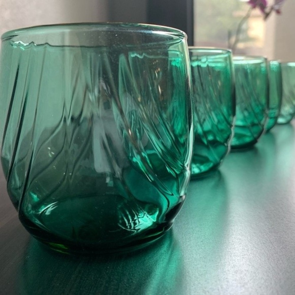 Emerald Green Glass Tumbler Set